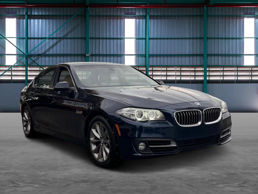 Used 2016 BMW 528i xDrive Sedan AWD/4WD image 6