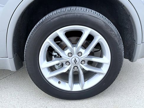 Used 2025 Dodge Durango GT image 33