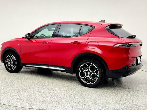 Used 2024 Alfa Romeo Tonale Ti image 7