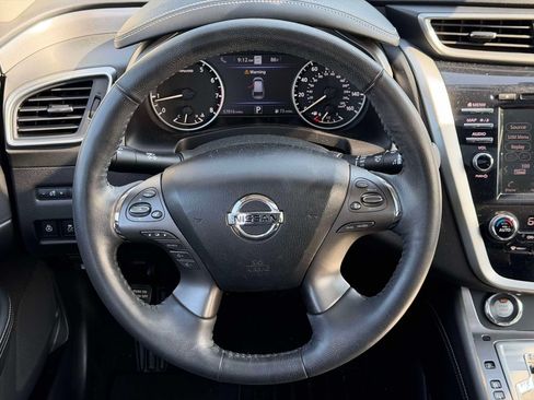 Used 2020 Nissan Murano SL w/ Moonroof Package AWD/4WD image 14
