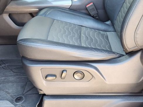 Used 2024 Chevrolet Silverado 1500 ZR2 w/ Technology Package image 24