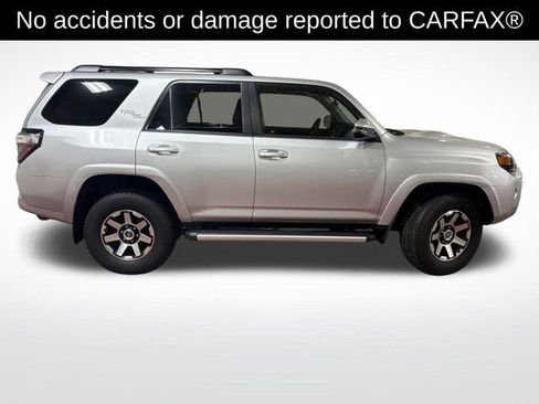 Used 2019 Toyota 4Runner TRD Off-Road Premium image 3