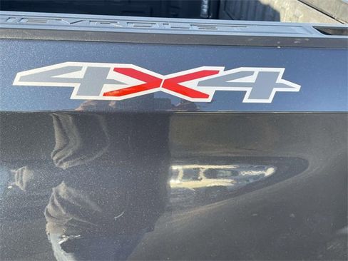 Certified 2022 Chevrolet Silverado 1500 Custom w/ Safety Confidence Package image 9