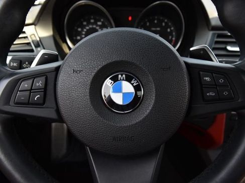 Used 2015 BMW Z4 sDrive28i RWD image 17
