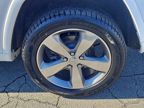 Used 2016 Jeep Grand Cherokee Overland image 8