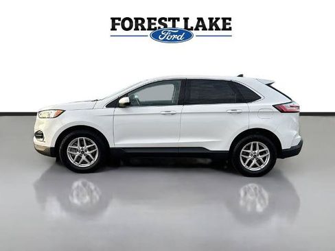 Certified 2023 Ford Edge SEL w/ Convenience Package AWD/4WD image 4
