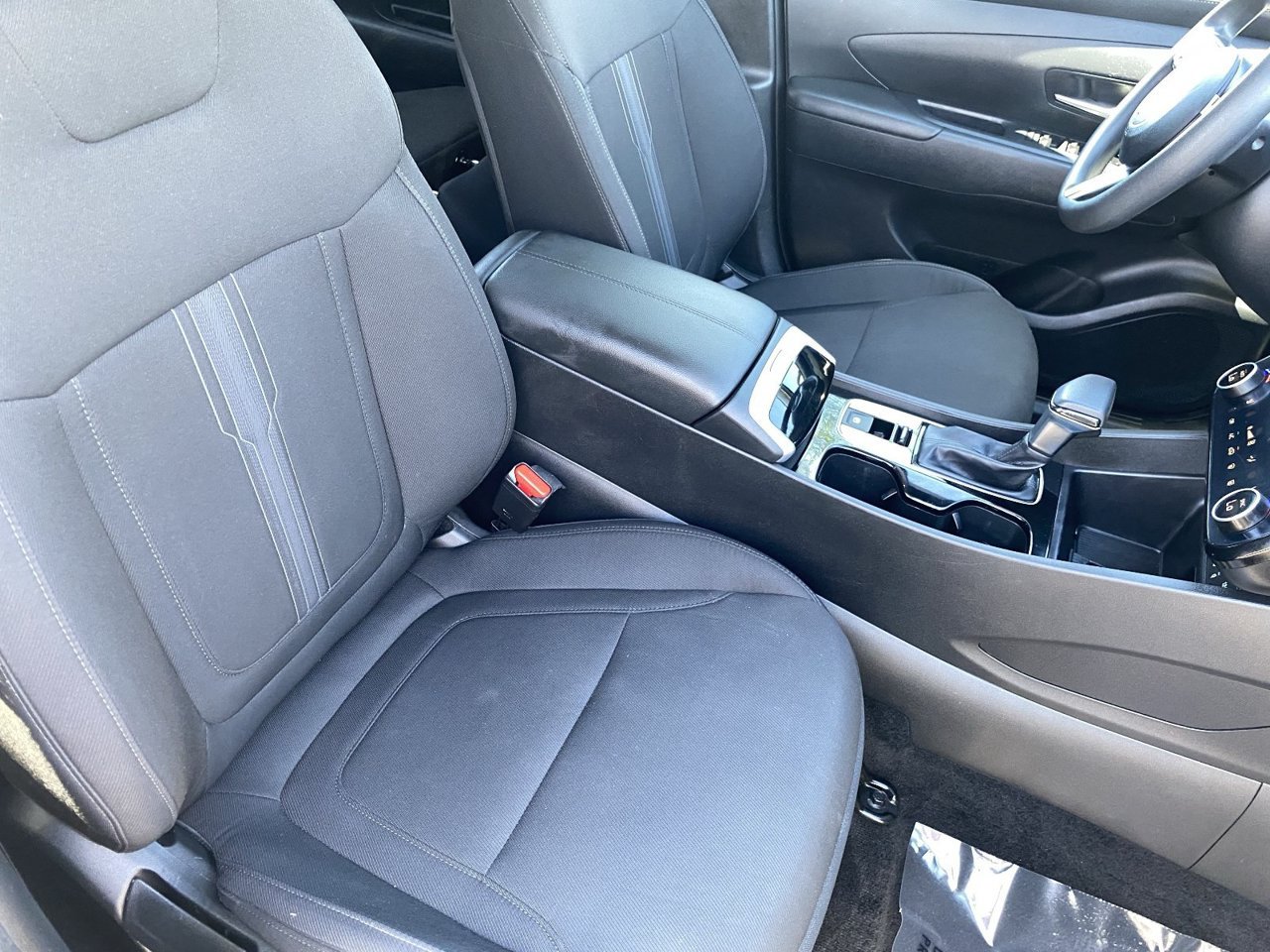 Used 2025 Hyundai Tucson SEL FWD image 11
