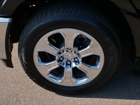 Used 2025 RAM 1500 Big Horn AWD/4WD image 15