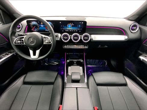 Used 2023 Mercedes-Benz GLB 250 image 16