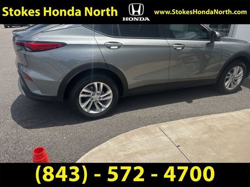 Used 2026 Buick Envista Preferred w/ Convenience II Package FWD image 6