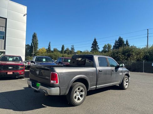 Used 2016 RAM 1500 Laramie w/ Convenience Group AWD/4WD image 4