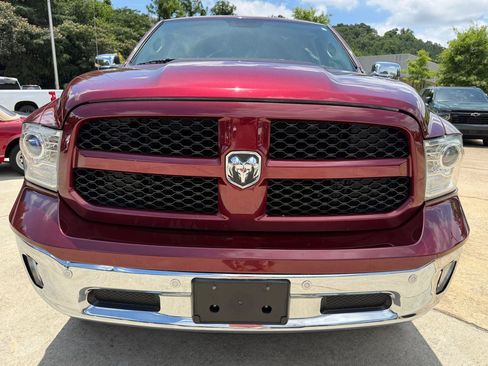 Used 2017 RAM 1500 Laramie w/ Convenience Group AWD/4WD image 7