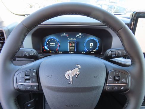 New 2025 Ford Bronco Sport Outer Banks image 10