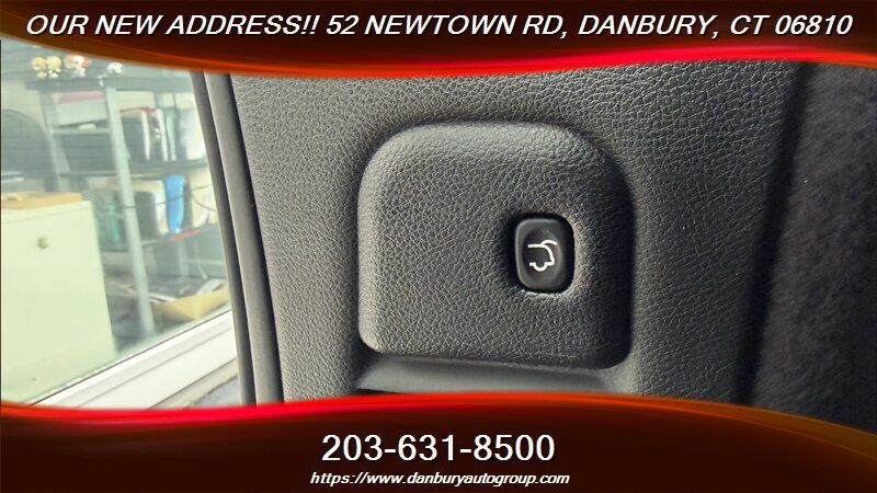 Used 2021 Dodge Durango SXT AWD/4WD image 30