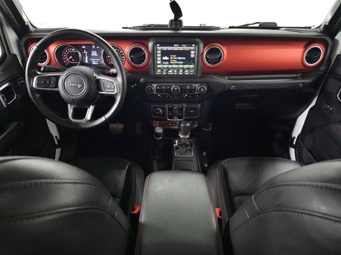Used 2018 Jeep Wrangler Unlimited Rubicon AWD/4WD image 15