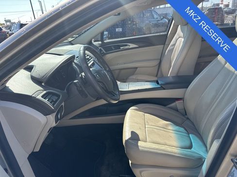 Used 2017 Lincoln MKZ Reserve w/ Climate Package FWD image 9
