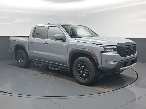 Used 2024 Nissan Frontier PRO-4X w/ Pro Premium Package image 1