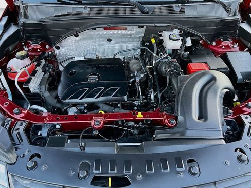 Used 2025 Chevrolet TrailBlazer RS w/ Driver Confidence Package image 28