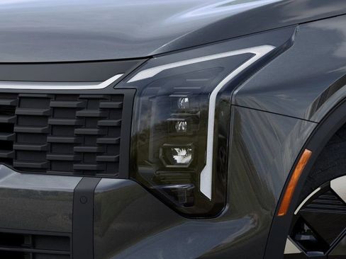 New 2026 Kia Sportage LX image 10