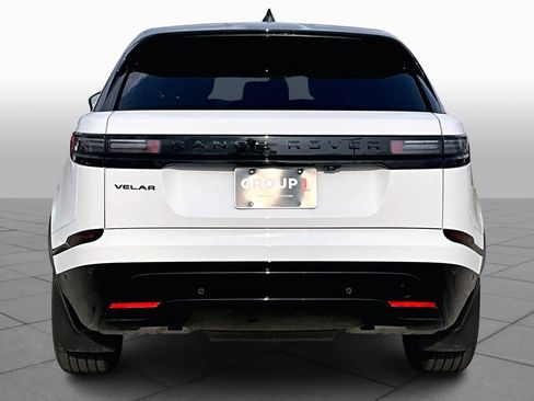 Used 2026 Land Rover Range Rover Velar Dynamic SE image 4