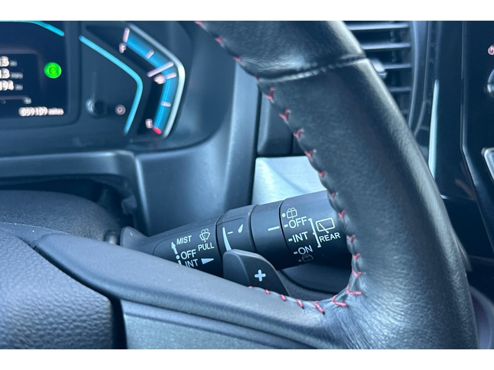 Used 2024 Honda Odyssey Sport image 40