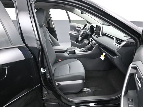 New 2025 Toyota RAV4 XLE image 14