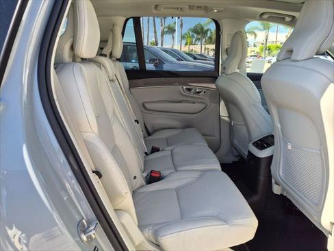Used 2026 Volvo XC90 T8 Ultra w/ Protection Package Premier AWD/4WD image 25