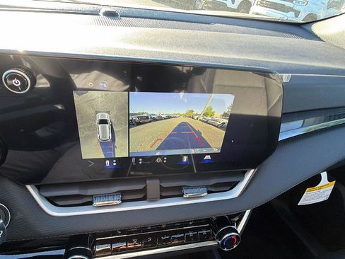 New 2026 Chevrolet Equinox LT image 25