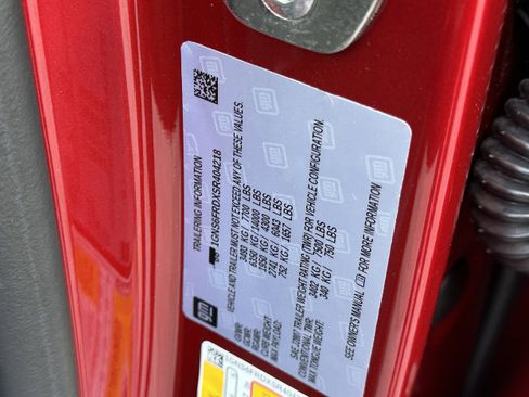 New 2025 Chevrolet Suburban Premier image 37