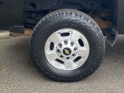 Used 2018 Chevrolet Silverado 2500 W/T w/ WT Convenience Package image 8