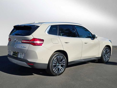 Used 2026 BMW X3 xDrive30 w/ Convenience Package image 3