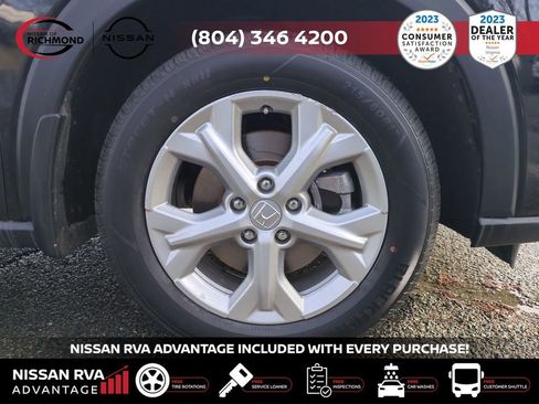 Used 2025 Honda HR-V LX image 12