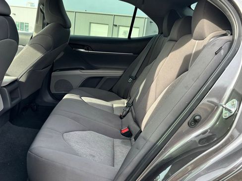 Used 2024 Toyota Camry LE image 7