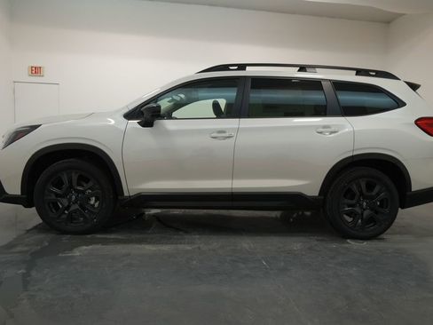 New 2025 Subaru Ascent Bronze Edition image 4