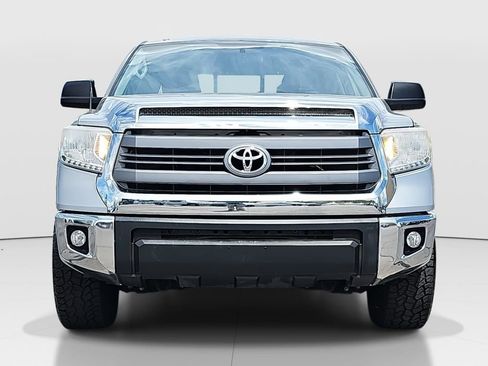 Used 2014 Toyota Tundra SR5 image 2