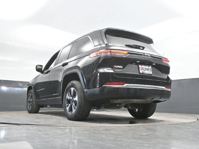 Used 2024 Jeep Grand Cherokee Limited 4xe AWD/4WD image 54