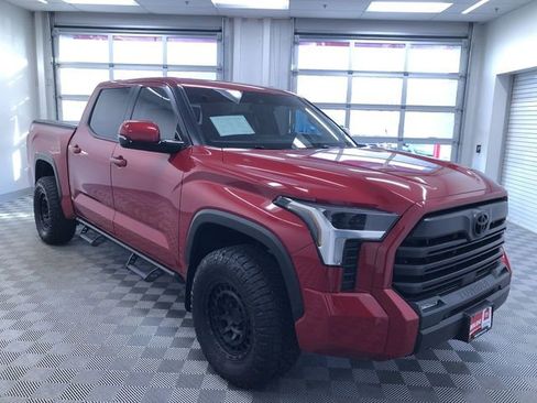 Used 2024 Toyota Tundra SR5 w/ SR5 Convenience Package image 7