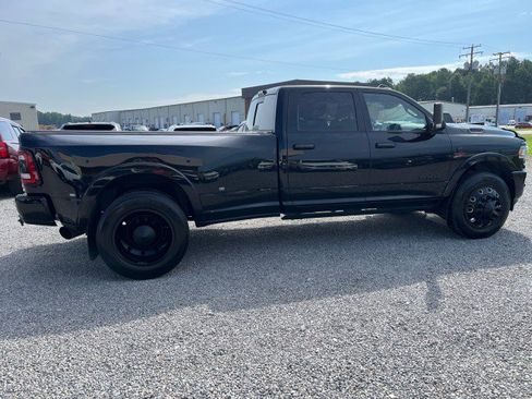 Used 2020 RAM 3500 Laramie AWD/4WD image 6