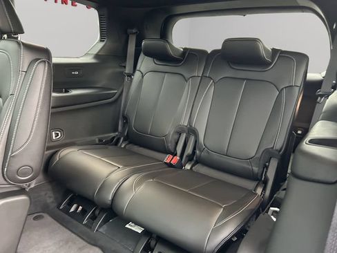 New 2026 Jeep Grand Cherokee L Limited w/ Limited Altitude Package AWD/4WD image 16