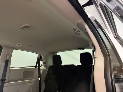 Used 2016 Dodge Grand Caravan SE w/ Quick Order Package 29E SE FWD image 11