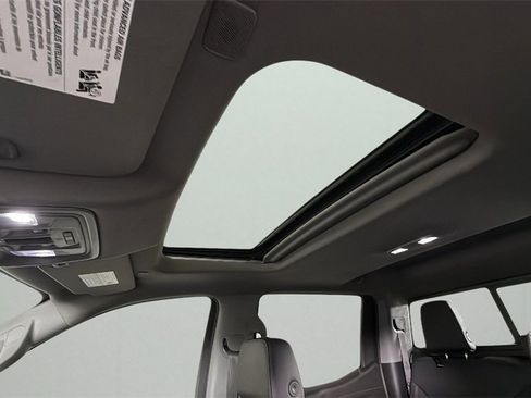 Used 2021 Chevrolet Silverado 1500 LTZ w/ LTZ Premium Package image 42