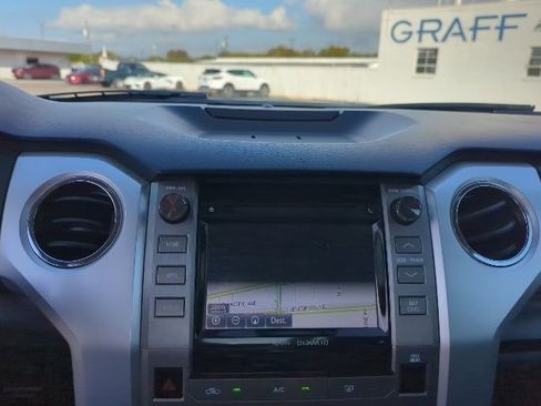 Used 2018 Toyota Tundra SR5 image 7