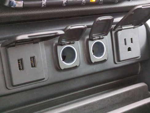 Used 2017 Chevrolet Silverado 1500 LTZ Z71 w/ LTZ Plus Package image 29