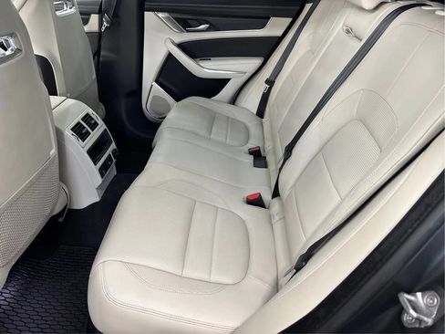 Used 2021 Jaguar F-PACE R-Dynamic S AWD/4WD image 14