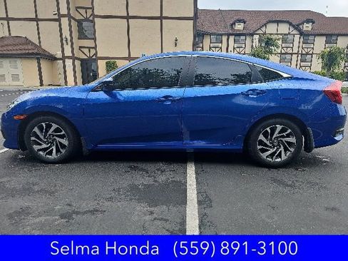 Used 2016 Honda Civic EX image 4