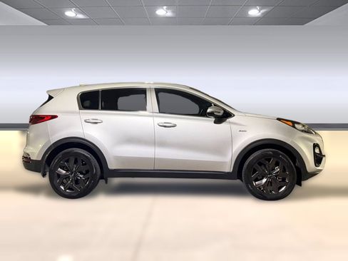 Used 2022 Kia Sportage LX w/ LX AWD Value Edition Package image 8