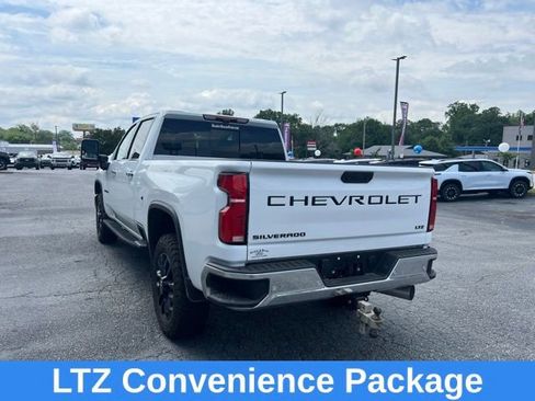 Used 2025 Chevrolet Silverado 2500 LTZ w/ LTZ Premium Package AWD/4WD image 5