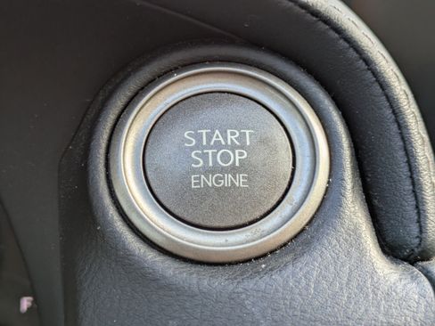 Used 2015 Lexus IS 250 w/ Navigation System Package image 29