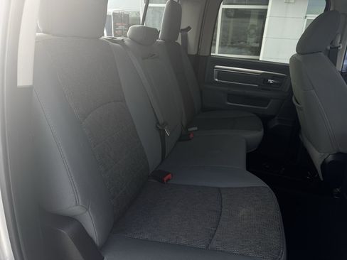 Used 2016 RAM 2500 Big Horn image 25