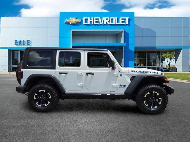 Used 2024 Jeep Wrangler Unlimited Rubicon 4xe AWD/4WD image 2